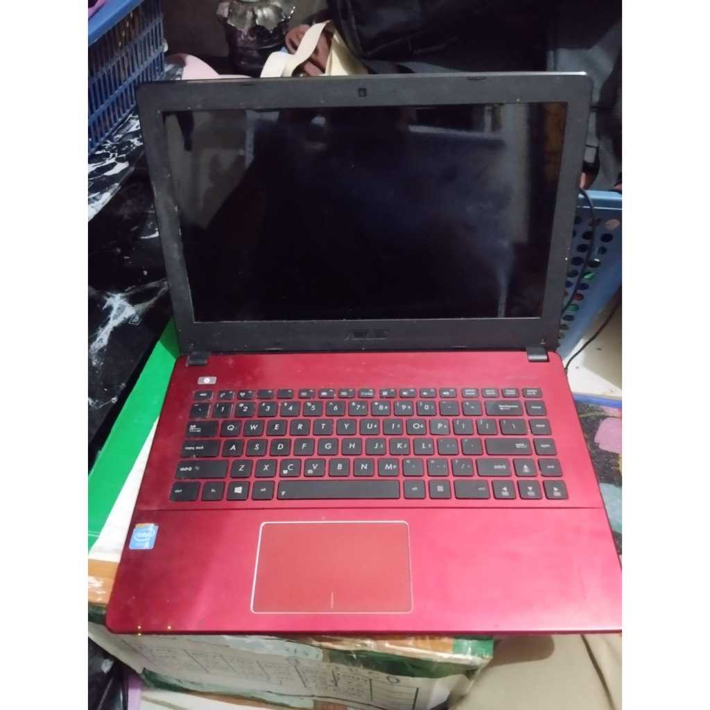 LAPTOP ASUS A450C ( MESIN HIDUP NORMAL, LCD MATI )