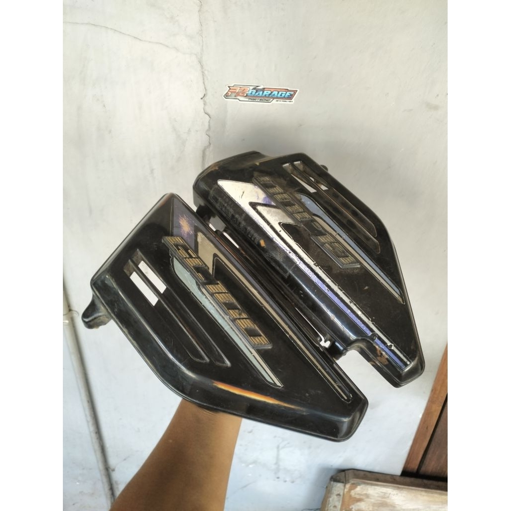 Tepong aki tutup aki Honda gl100 series cdi tahun muda original