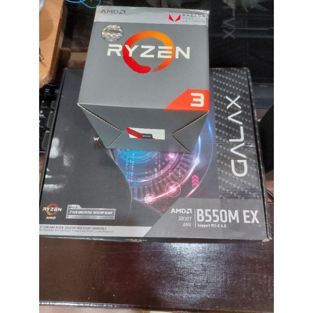 paketan/ bundling prosesor amd ryzen 3 2200g + motherboard b550