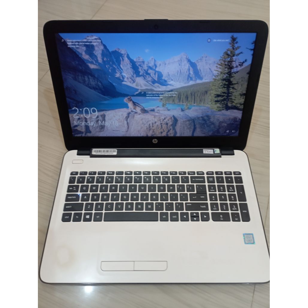 LAPTOP HP 15 AF core i5-7200U ram 4 gb 15 inc