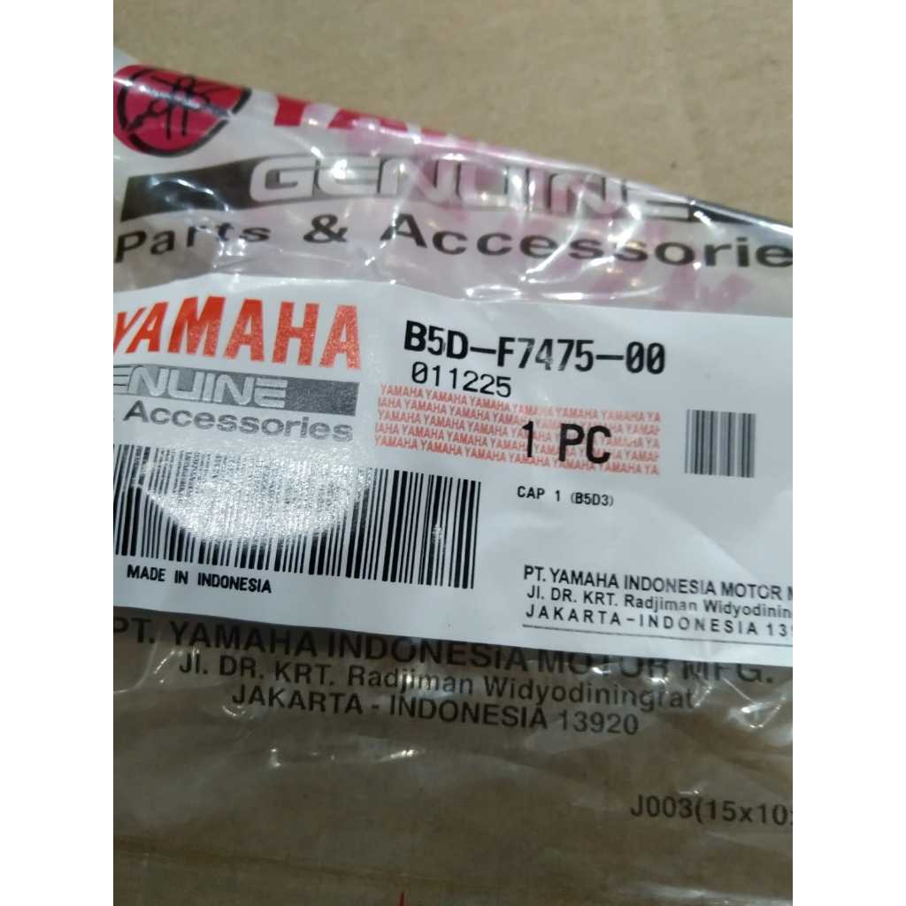 B5D-F7475-00_Karet Cover Tutup Baut Bordes Pijakan Kaki Yamaha FreeGo