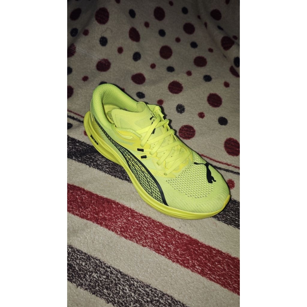 Puma Sepatu Deviate Nitro 3