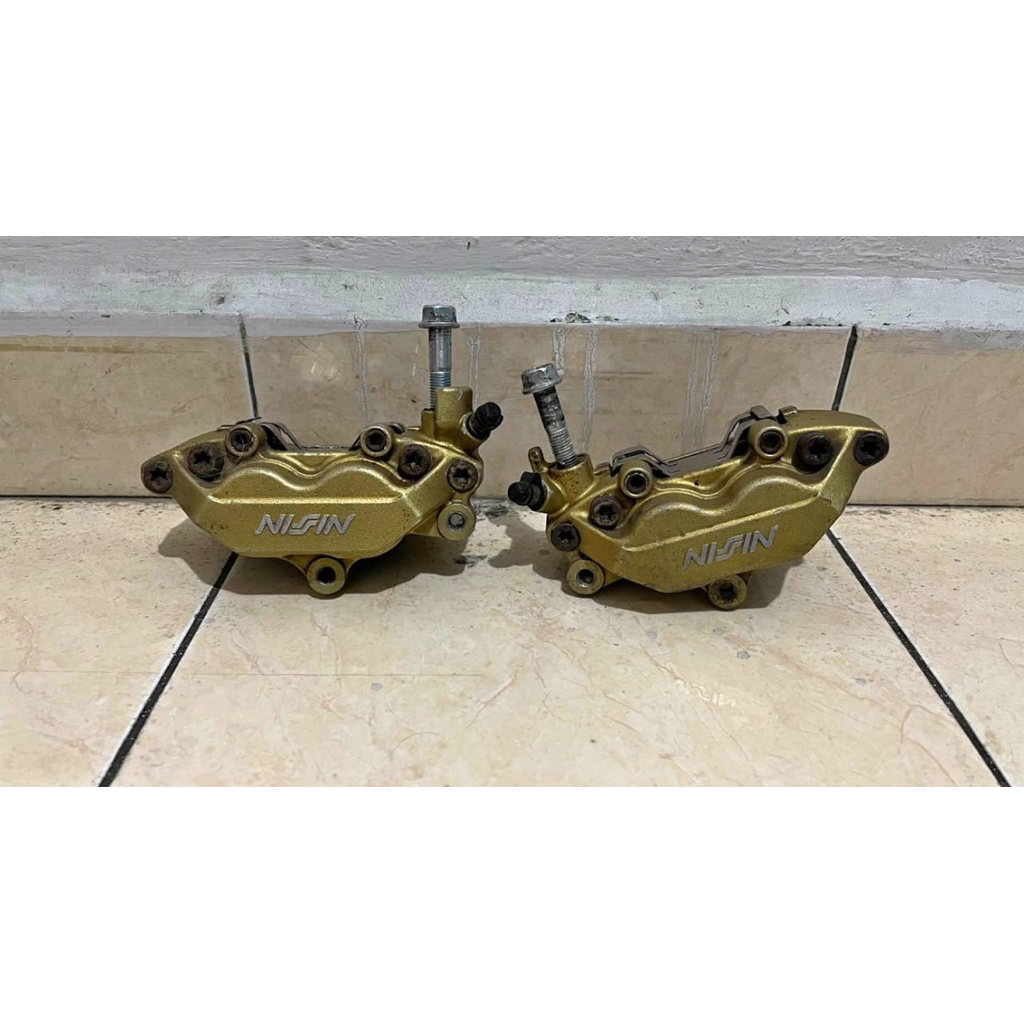 Kaliper Nissin Copotan CB 400 vtech Axial 4p