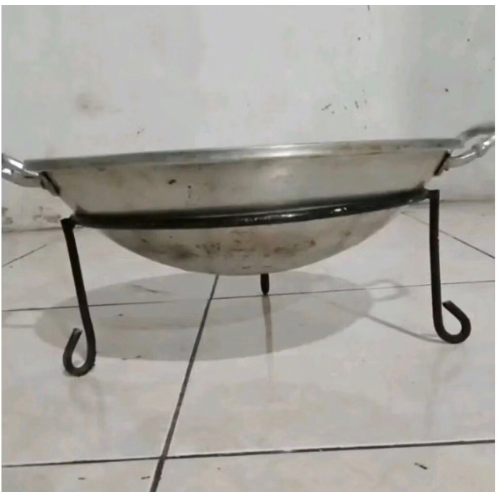 rak wajan / rak wajan minimali