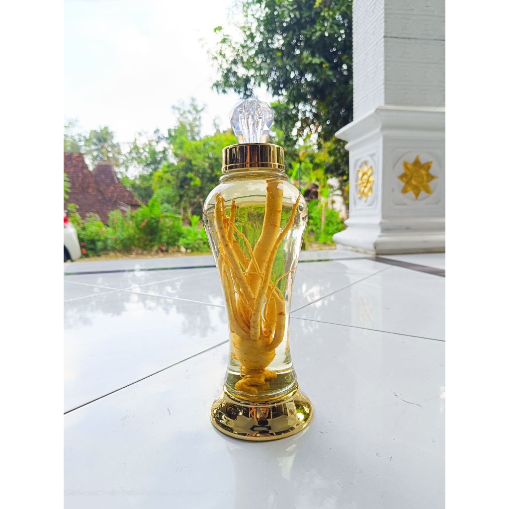 Ginseng Korea Botol 660 mL