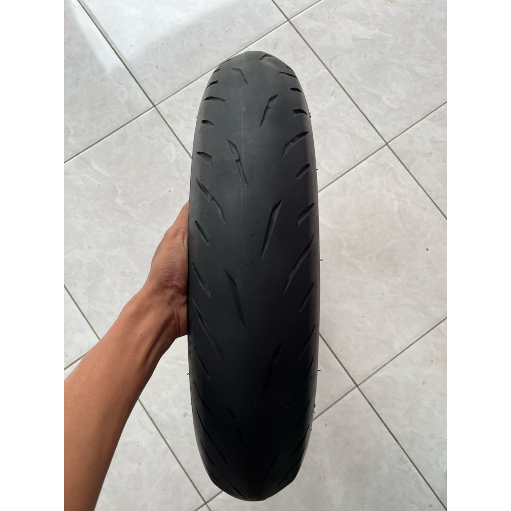 Ban second copotan uk 120/70-17 merk BRIDGESTONE BATTLAX