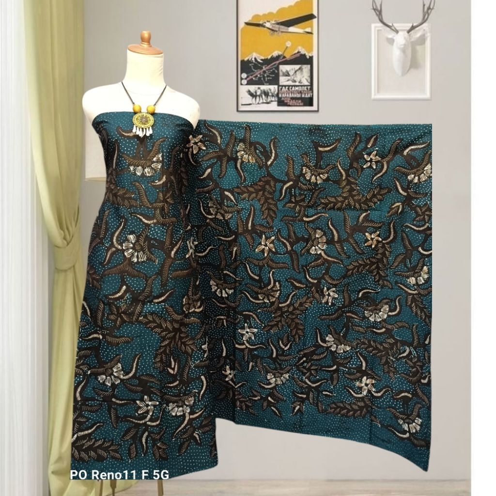 Kain Batik Tulis Madura Warna Hitam