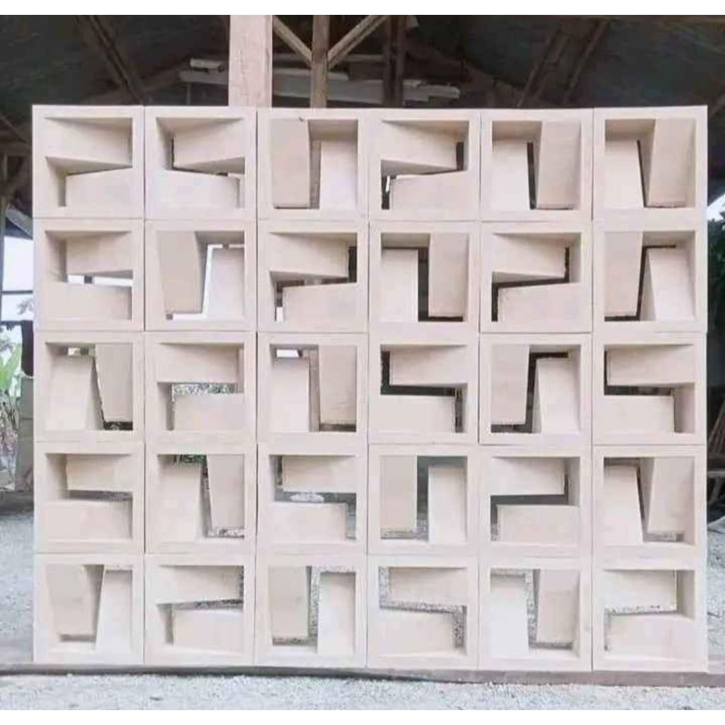 Roster Beton Minimalis Modern Lubang Angin Rumah