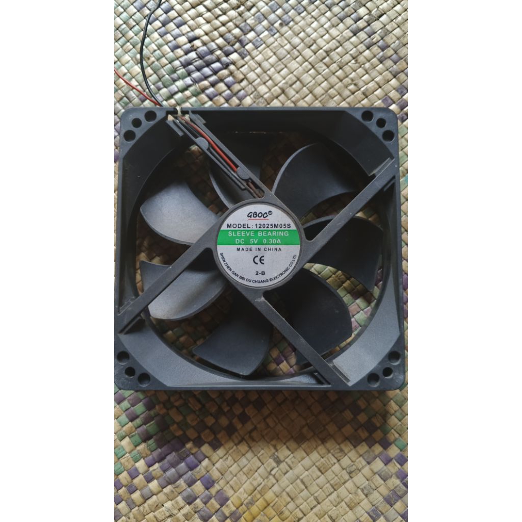 kipas fan DC 5V 0,30A 12x12cm