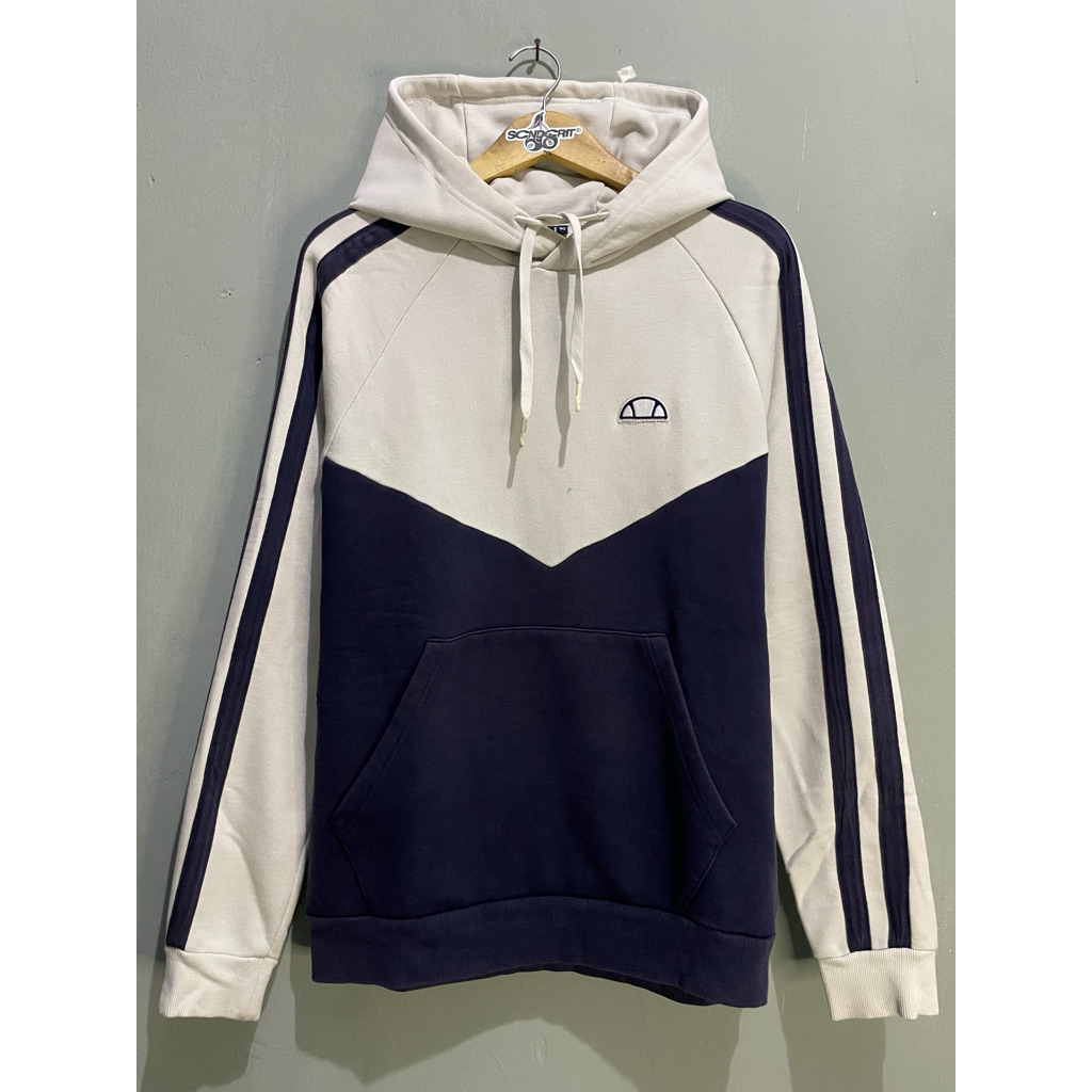 Hodie Ellese