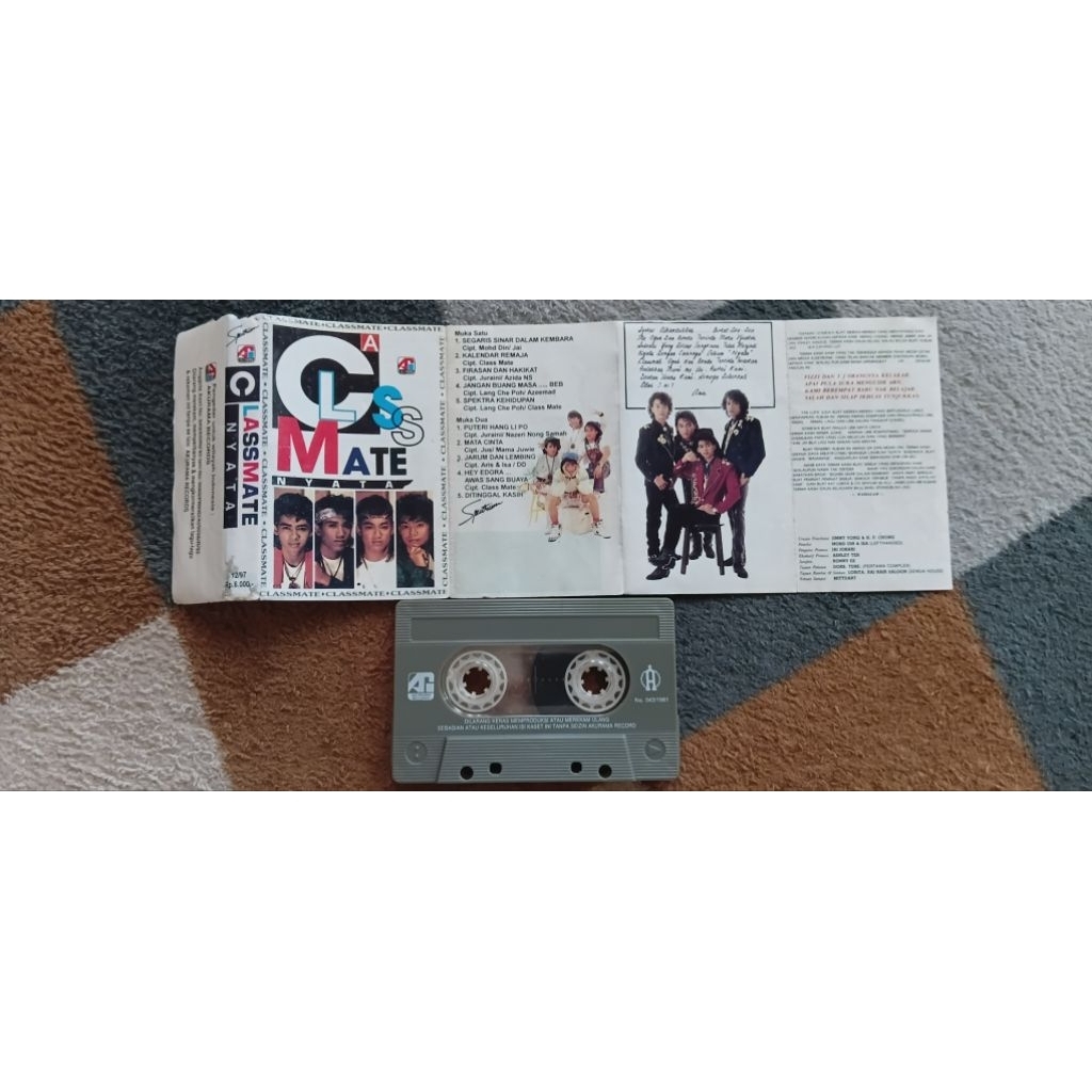 kaset pita CLASSMATE band malaysia