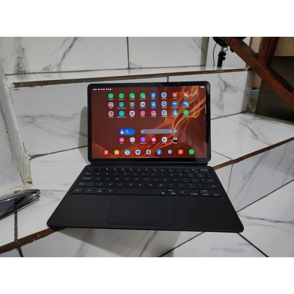 Galaxy Tab s8 WiFi 8GB 128GB Secepatnyaaaa