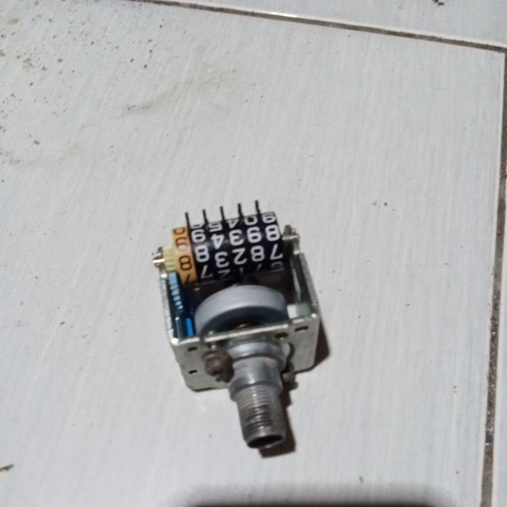 Mesin Rpm Spedometer Kilometer Honda Supra X125 Helm in Original Second Copotan Motor Fungsi Normal