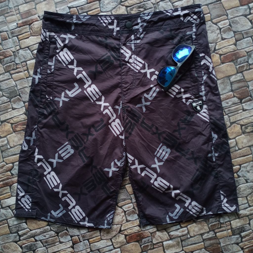 Celana pendek EXR PROGRESSIVE original preloved, Celana outdoor branded EXR