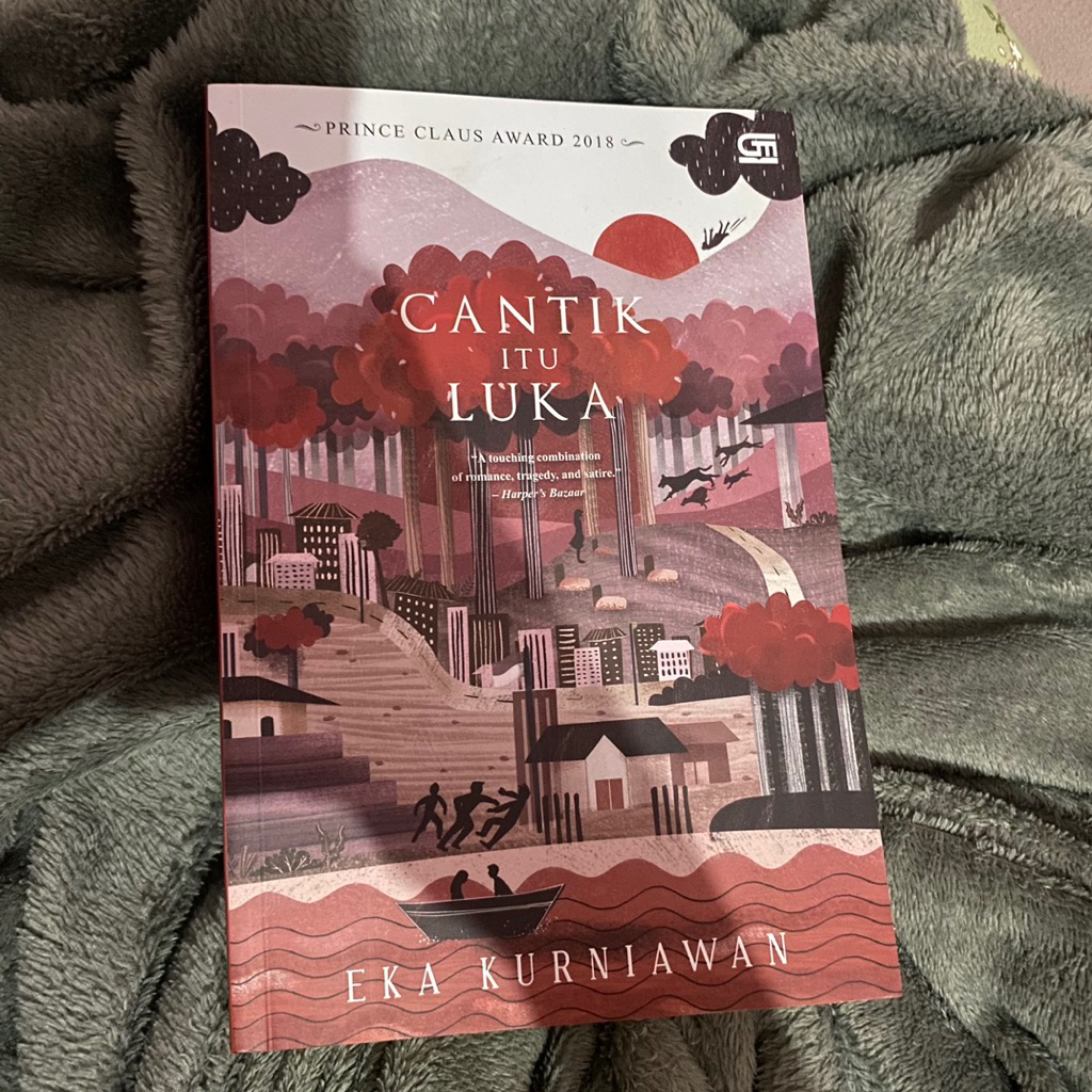 Cantik itu Luka (Preloved Original)