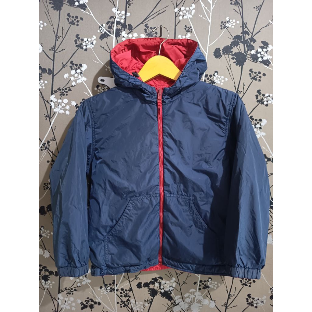 JAKET PUFFER UNIQLO BOLAK-BALIK