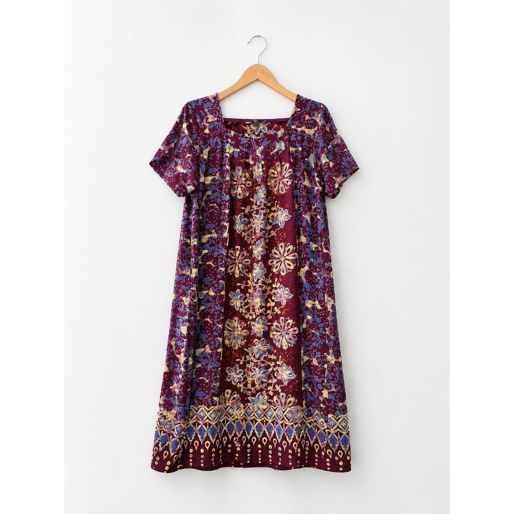 Gadis Remaja Daster Batik Sikak Lancip