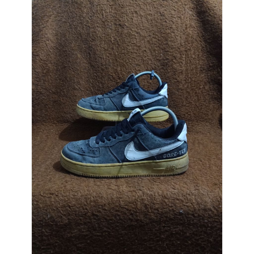 NIKE AIR FORCE ONE