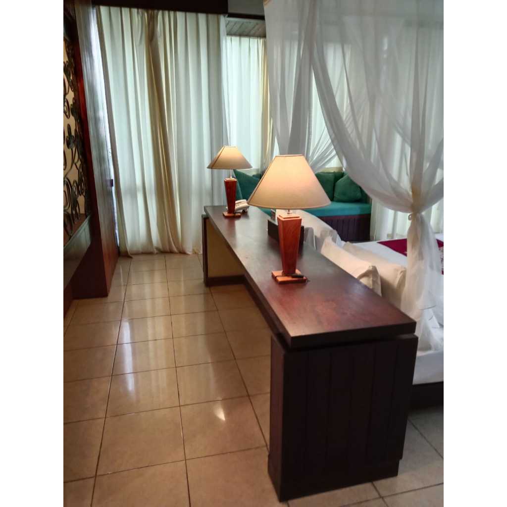 Cover lampu (Bedside lamp)