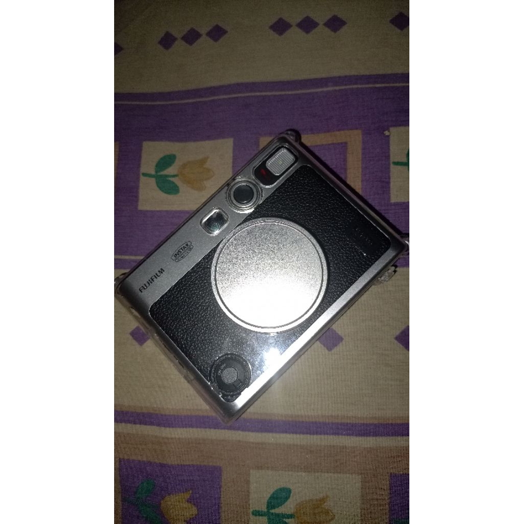 preloved instax mini evo