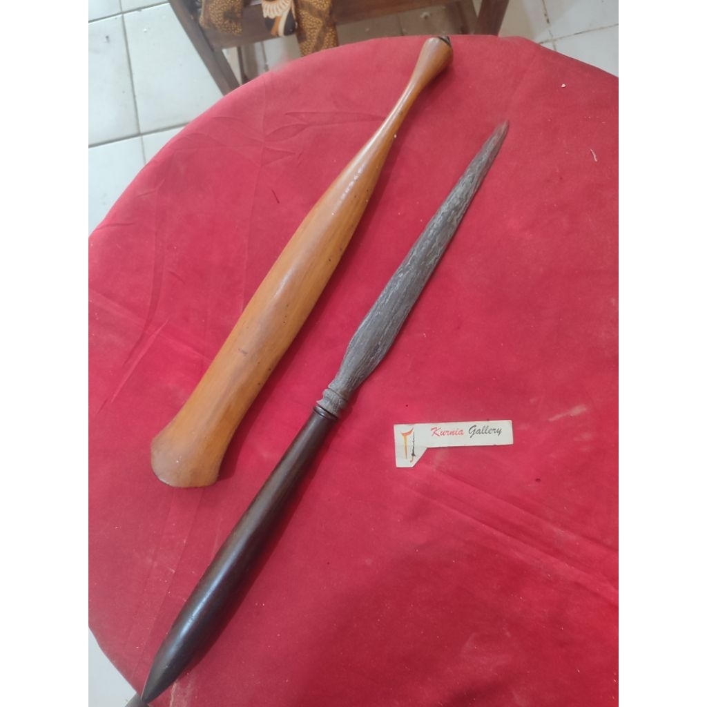 Keris Tombak Kudup Sepuh tua pamor banyu mili
