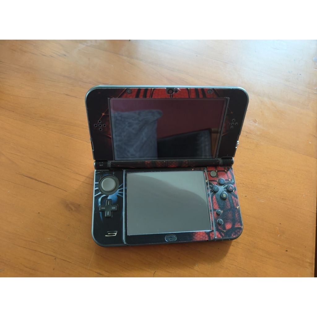 “Nintendo New 3DS XL Ori USA Bonus 3 Game"