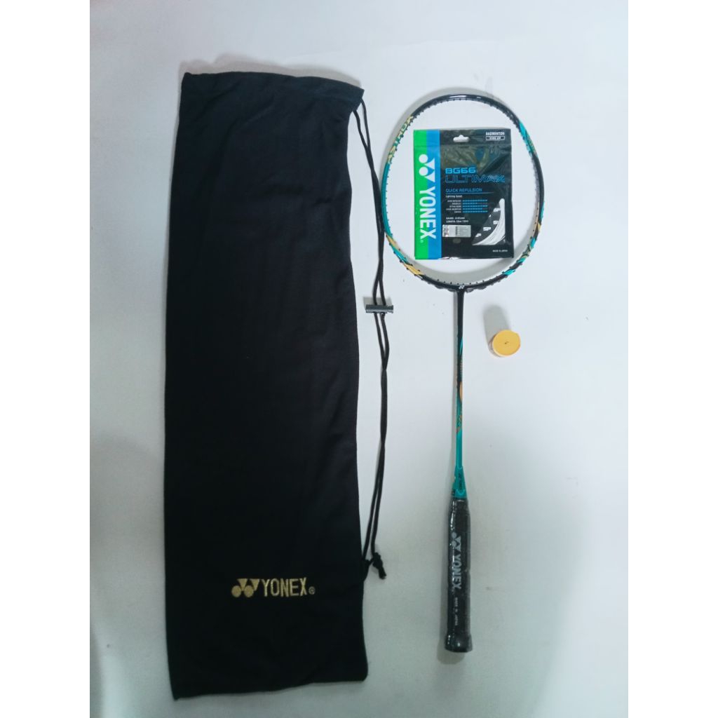 Raket Badminton Yonex Astrox 88 S Pro Super Premium 30 Lbs