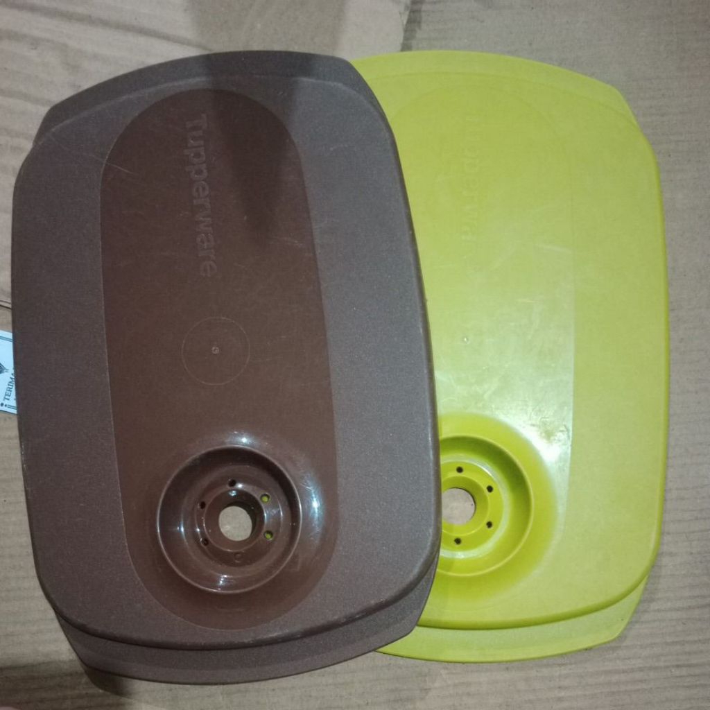 PERTUTUPAN SECOND BYO BEKAL TUPPERWARE