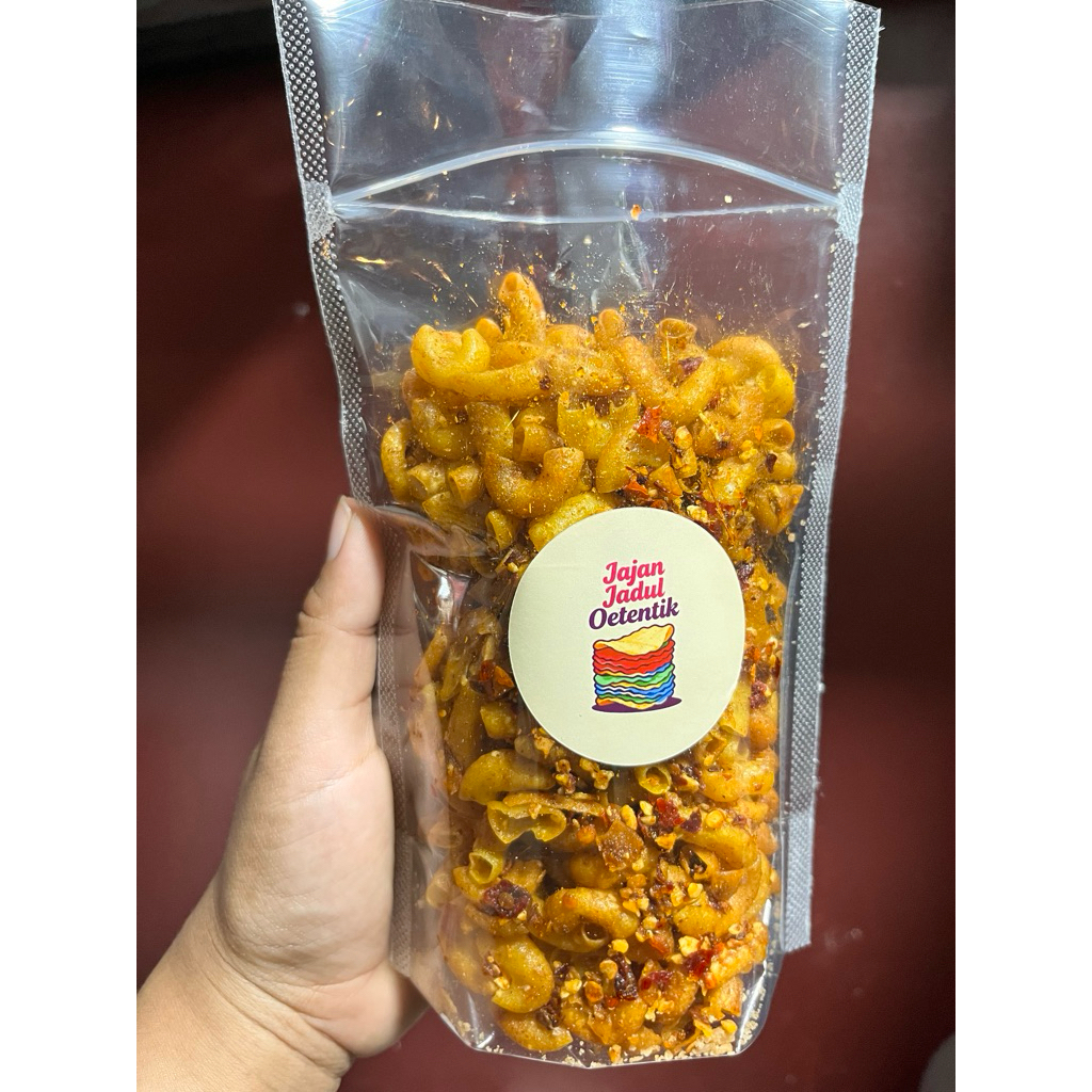 makaroni pedas - jajan viral - camilan kekinian - snack - makanan ringan - jajan pedas -makaroni kri