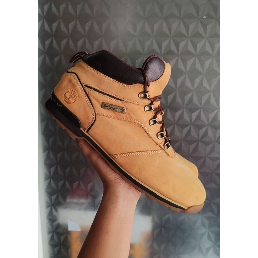 sepatu boots Timberland SZ 45,5 second bekas preloved