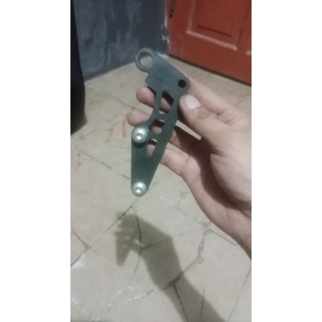 BREKET STMJ KALIPER CRF 150 | NISSIN 2 PISTON | KALIPER VARIO OLD 2 PISTON