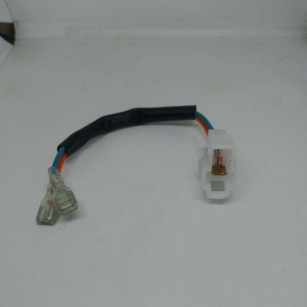 soket sambungan PNP kabel speaker mobil Toyota Daihatsu
