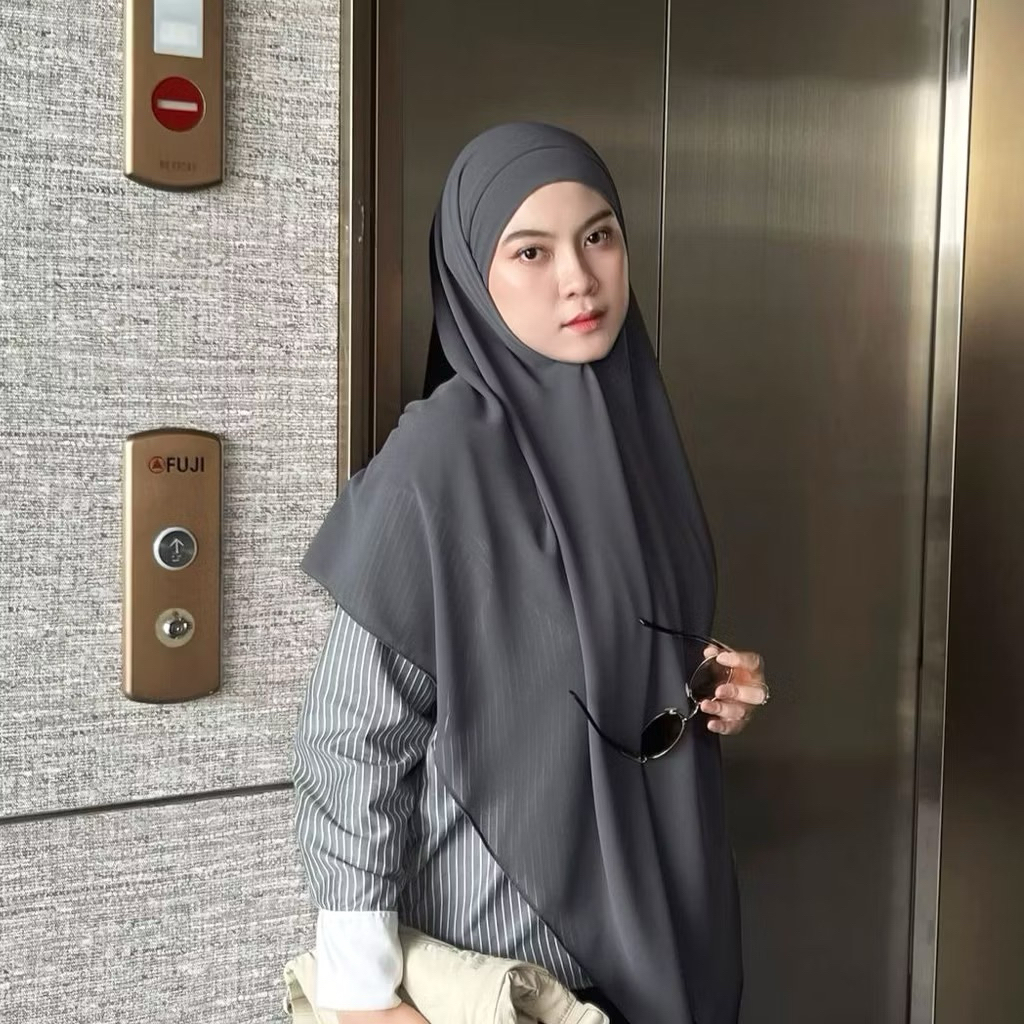 Uni Lisa-French khimar khiban bandana ceruty baby doll 130x130 cm french himar degan bandana tali