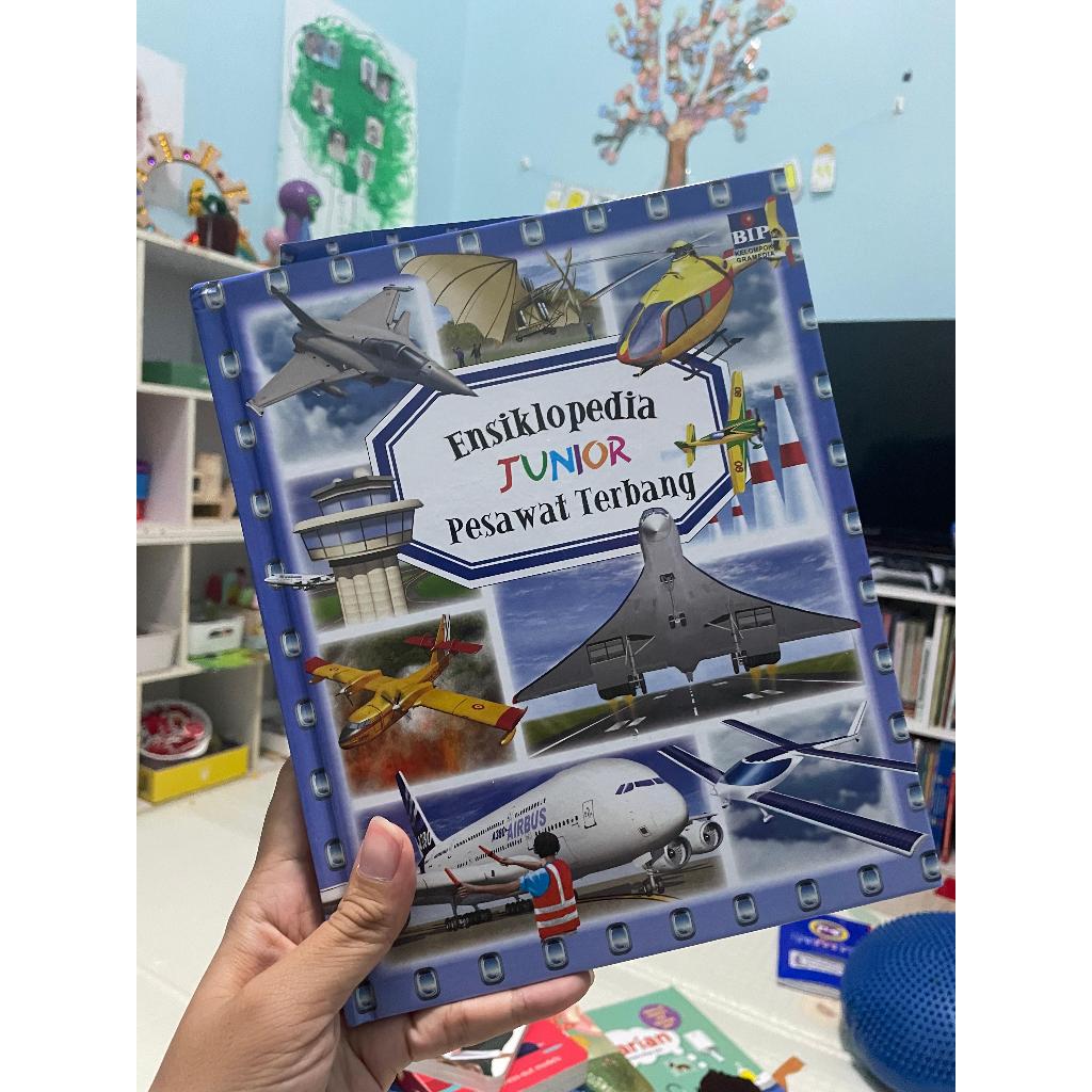 Ensiklopedia Junior Pesawat Terbang