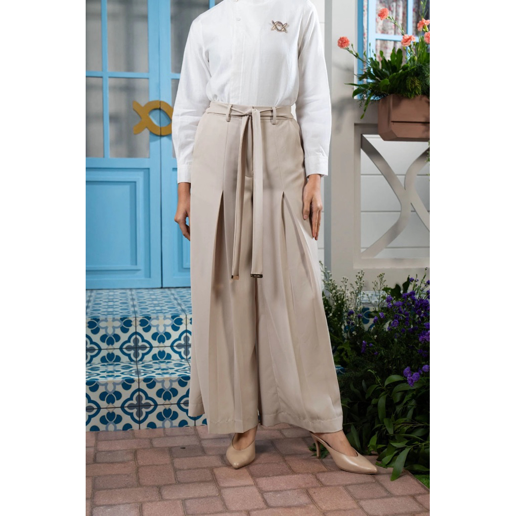 KLAMBY WEARING KLAMBY - SALE NEW - SEKAR PANTS - SERUNI PASIR