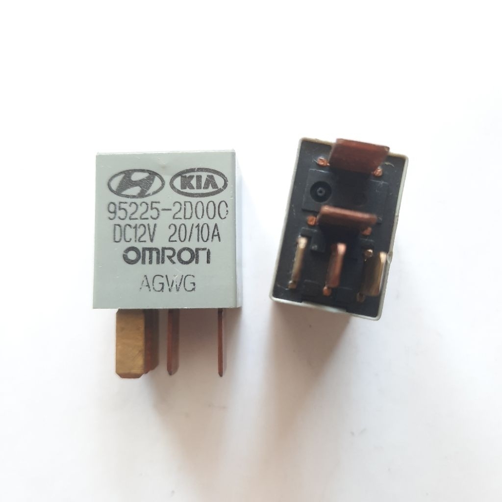 Relay Abu-abu Hyundai Kia Relay Omron 95225-2D000 DC12V 20/10A (ORI ASLI)