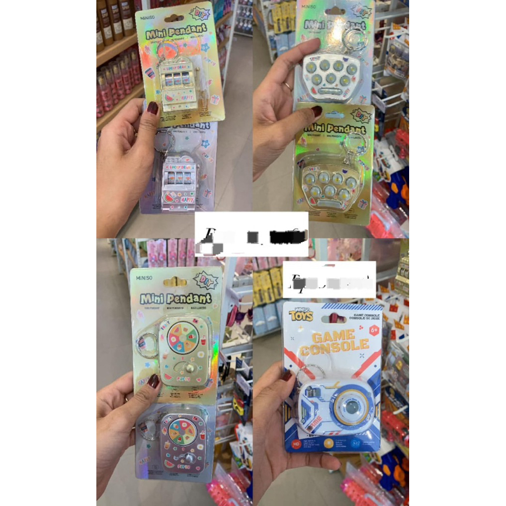 miniso keychain gantungan kunci pop it lotre wheels slot gamebot digital pet game machine mini penda