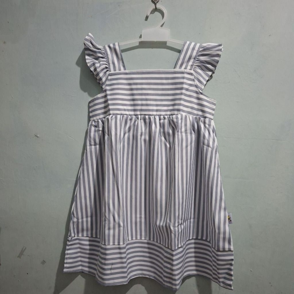 sale dress anak new with tag macbee