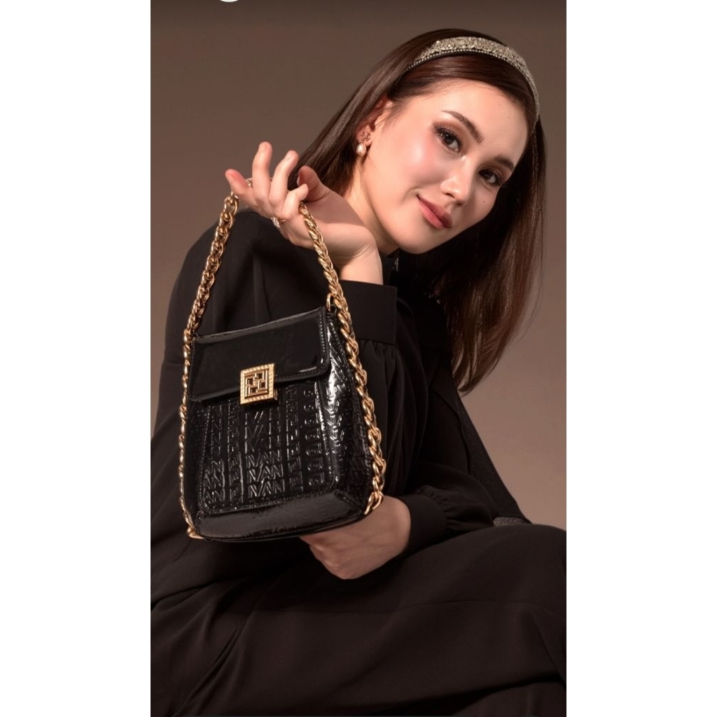 TAS IVAN GUNAWAN PRIVE,MANDJHA BAG EMILY BLACK,ADA SILVER,LINDSAY BROWN,MARILYN,CLEOPATRA,TABITHA PI