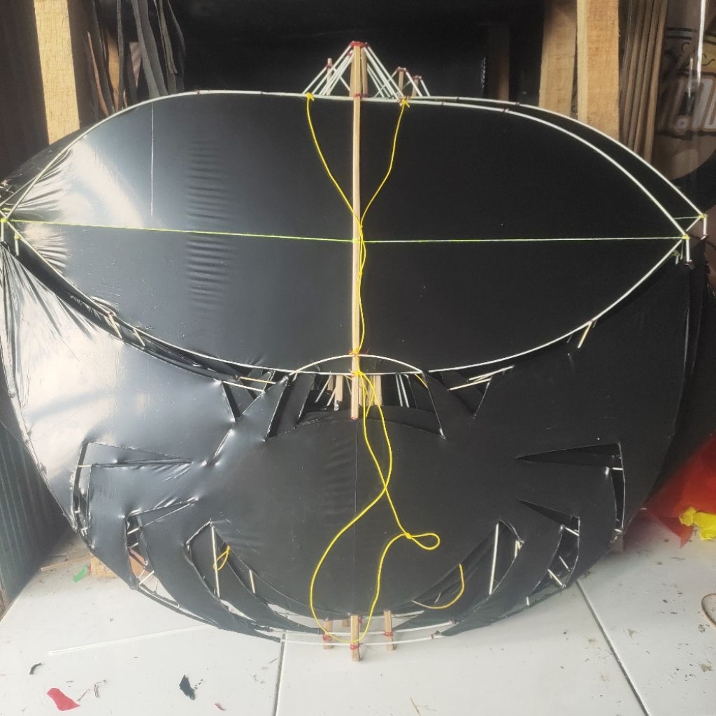 layangan black spider full fiber