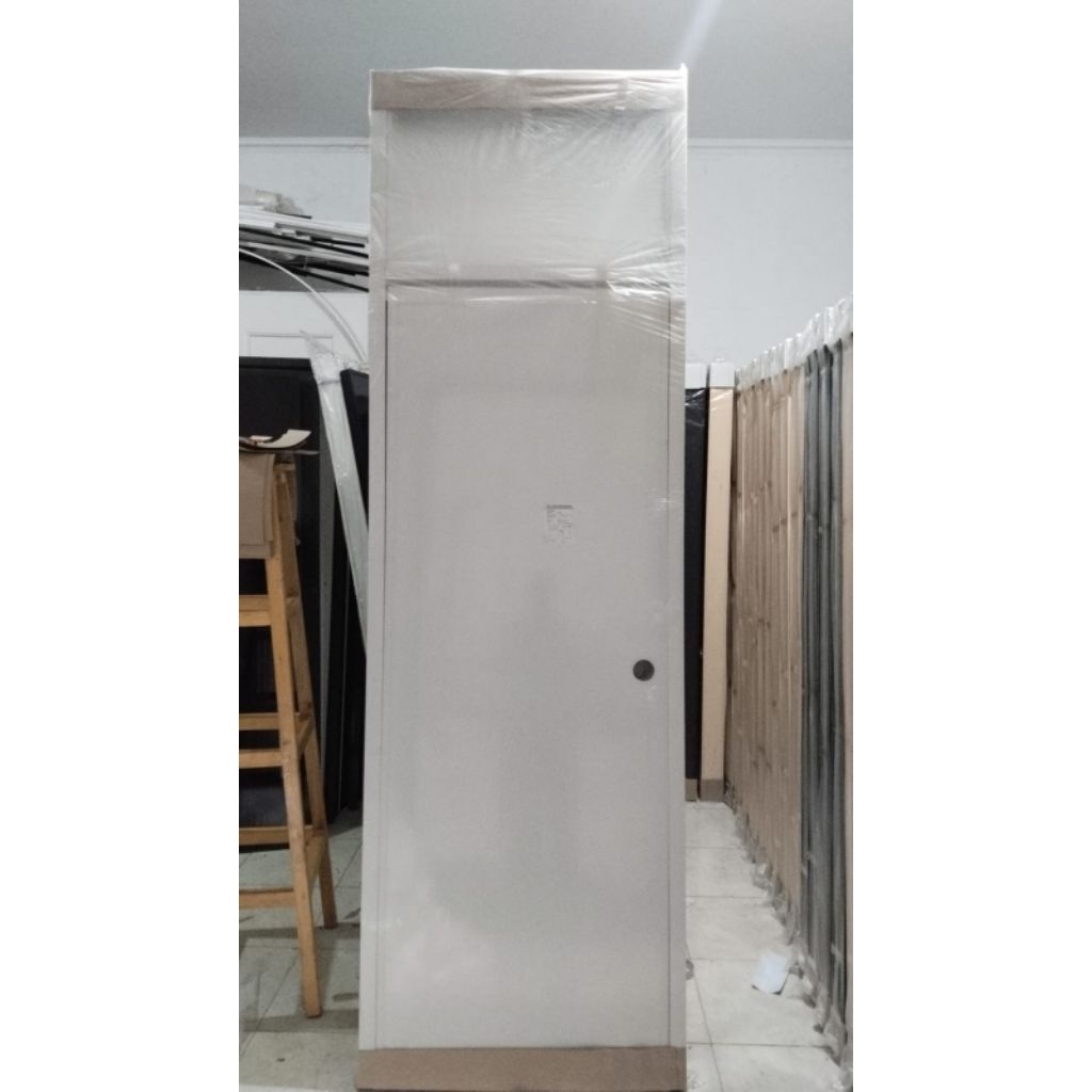 pintu PVC ventilasi custome ukuran. ventilasi kaca