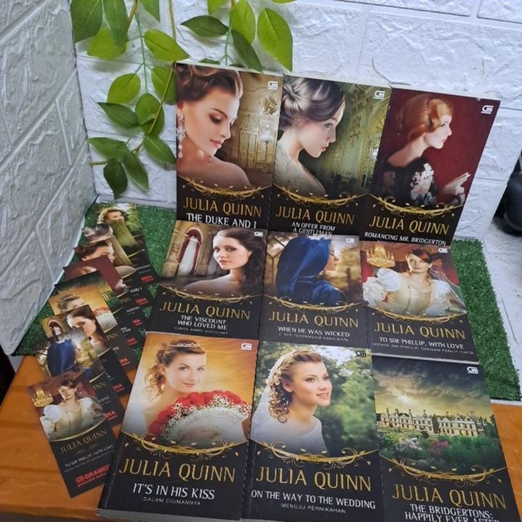 NOVEL SERI BRIDGERTON Family by Julia Quinn