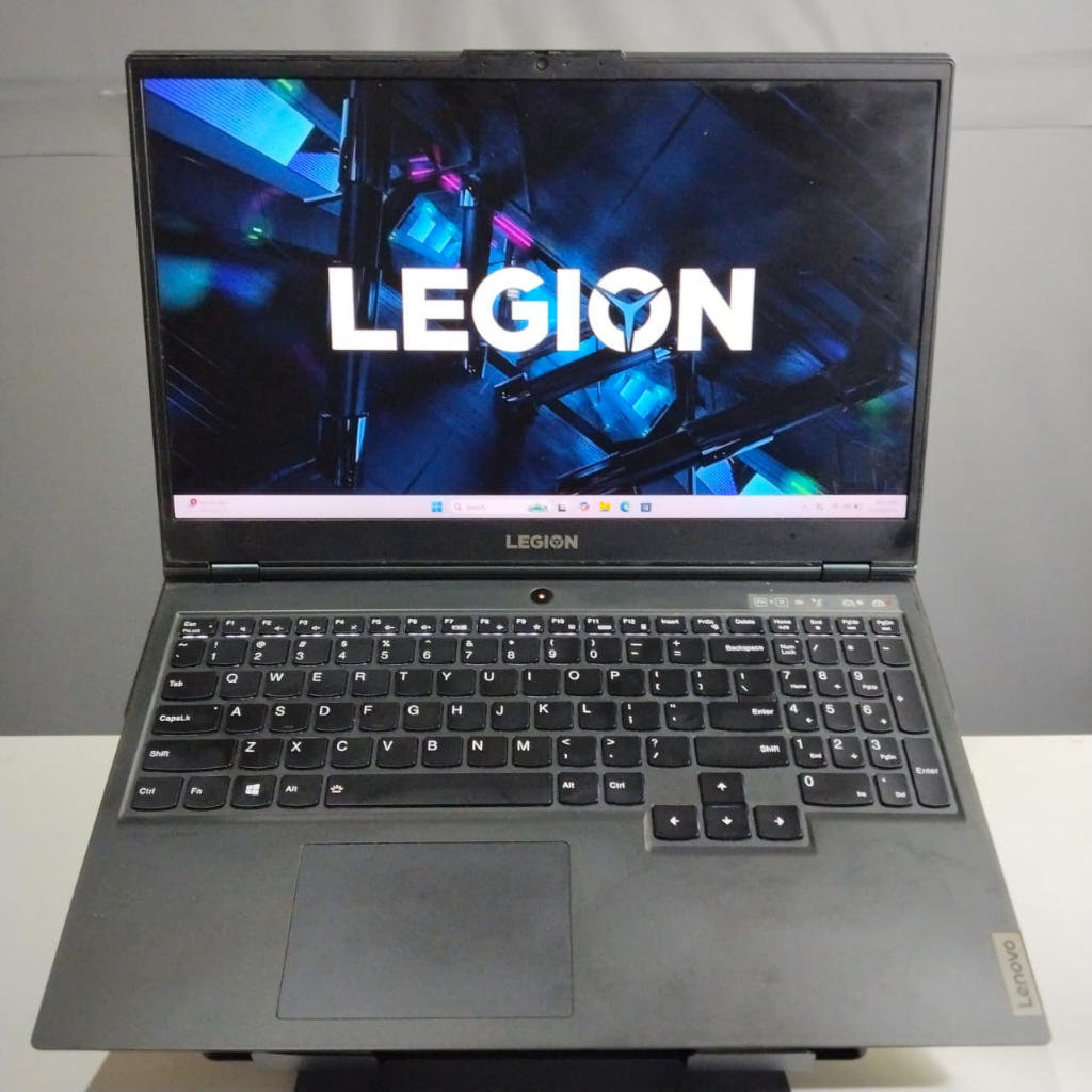 Lenovo Legion 5 15IMH05H Core i7-10750H Gen 10 RTX 2060 6GB Laptop Gaming Gahar, RAM 16GB SSD 512GB 