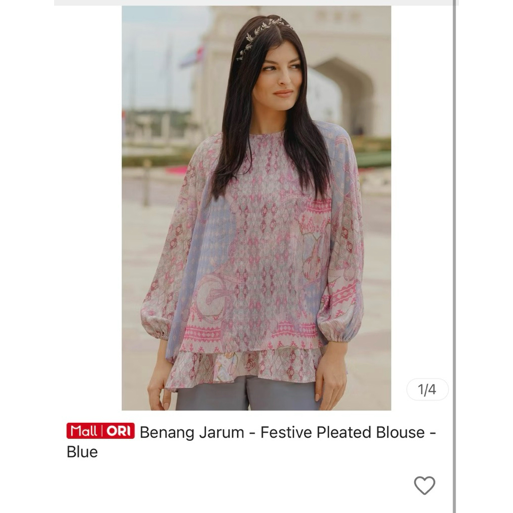 Benang Jarum Festive Pleated blouse