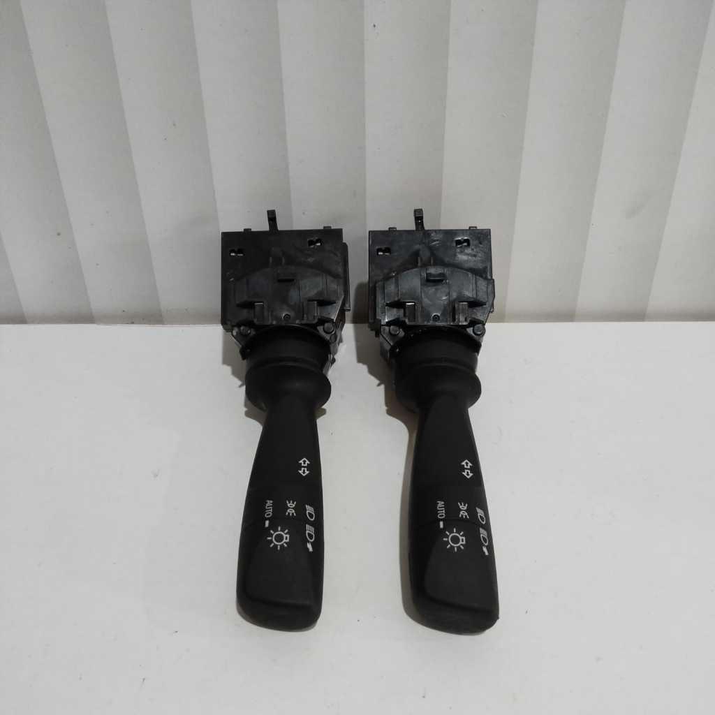 Saklar Switch Lampu Sein Foglamp Avanza, Xenia, Calya, Sigra 2016-2018 up-  original