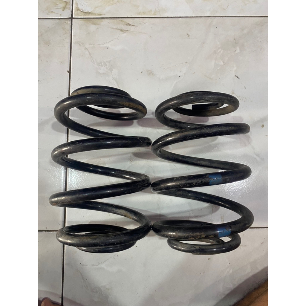 Per Belakang Mobil Toyota Avanza Second/Bekas Original