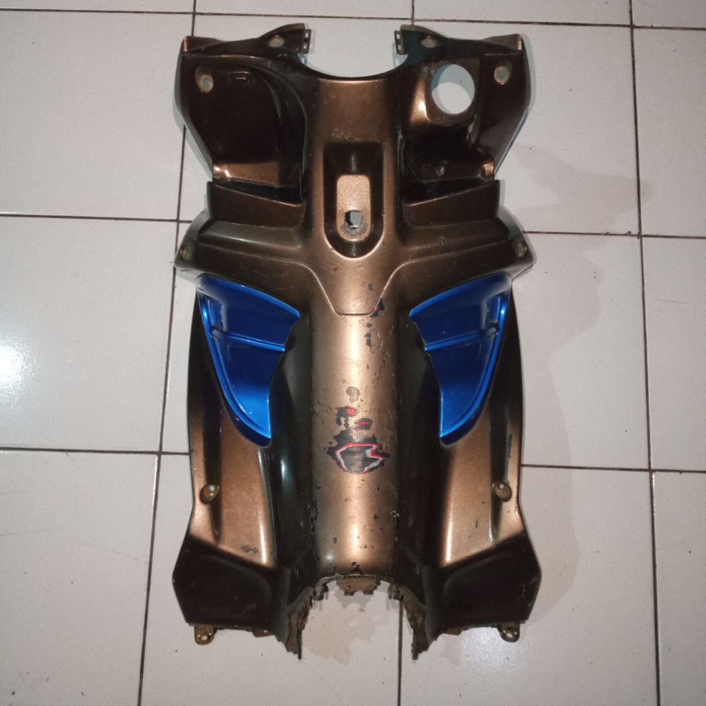 cover dek kunci atas bawah Suzuki skywave
