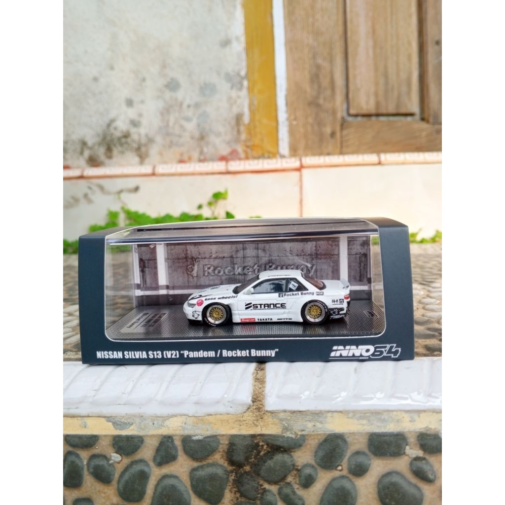 Inno64 Models Nissan Silvia S13 Rocket Bunny Pandem V2 White