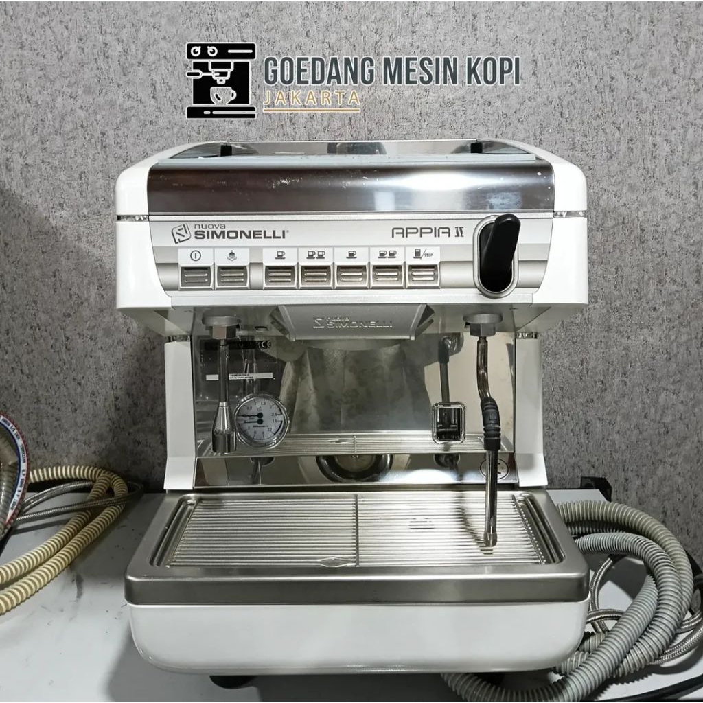 Mesin Kopi Simonelli Appia ll 1gr (Second)