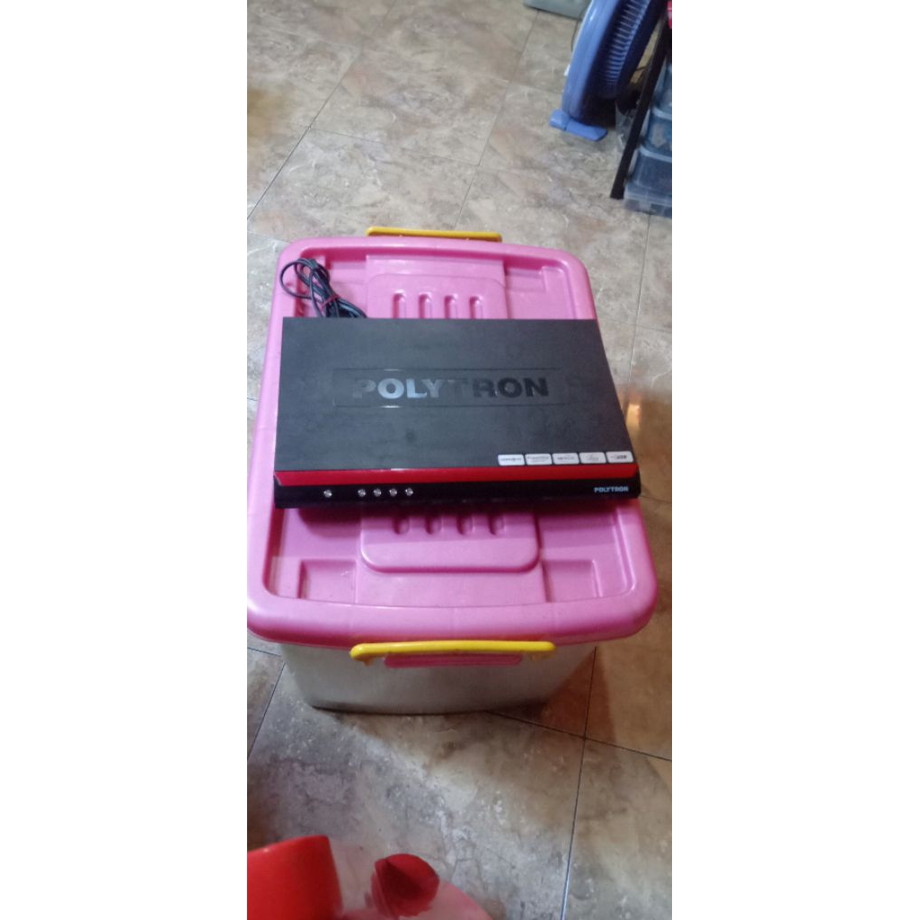 DVD VCD CD PLAYER POLYTRON ALAT PEMUTAR DVD DVD2091K NORMAL MIC NORMAL ADA REMOT READY BOS